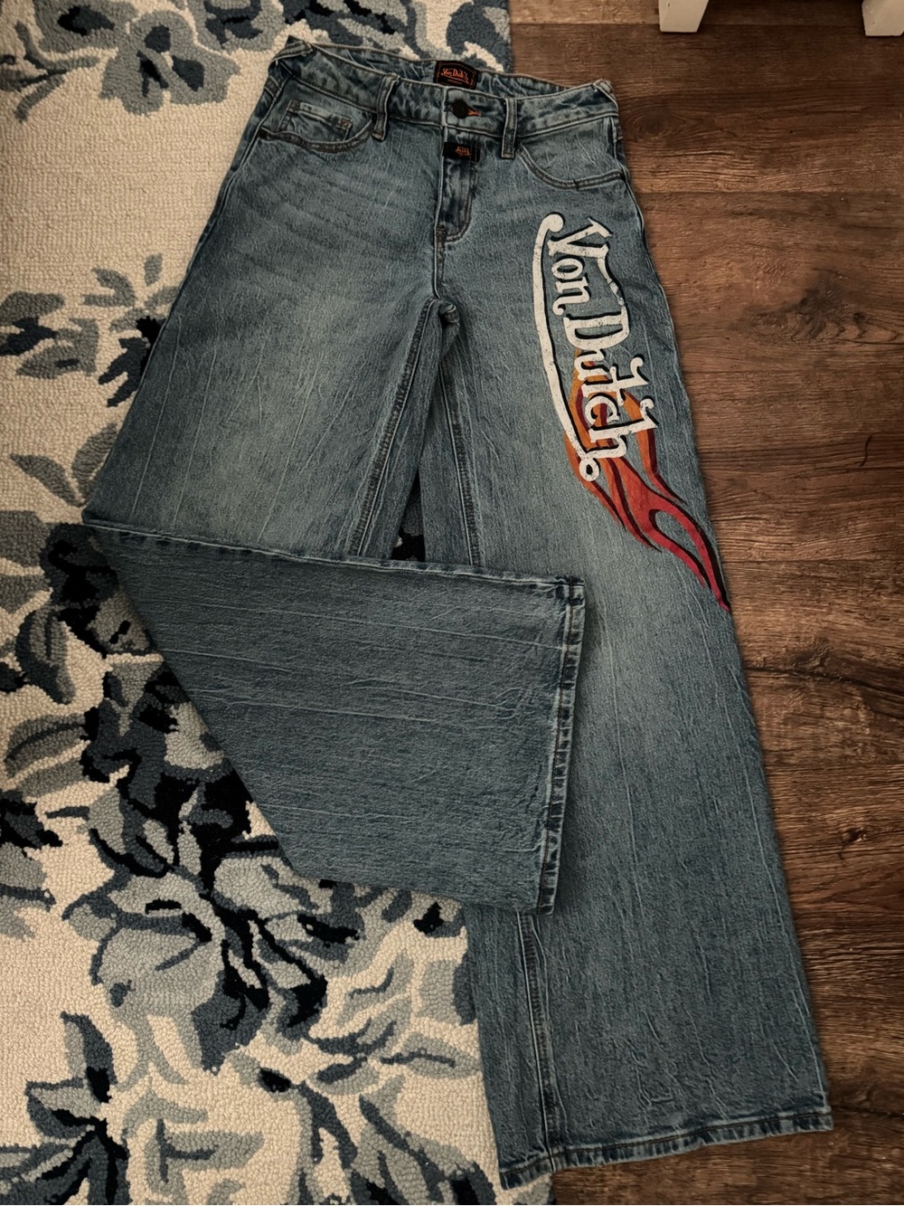 Von Dutch wide leg jeans